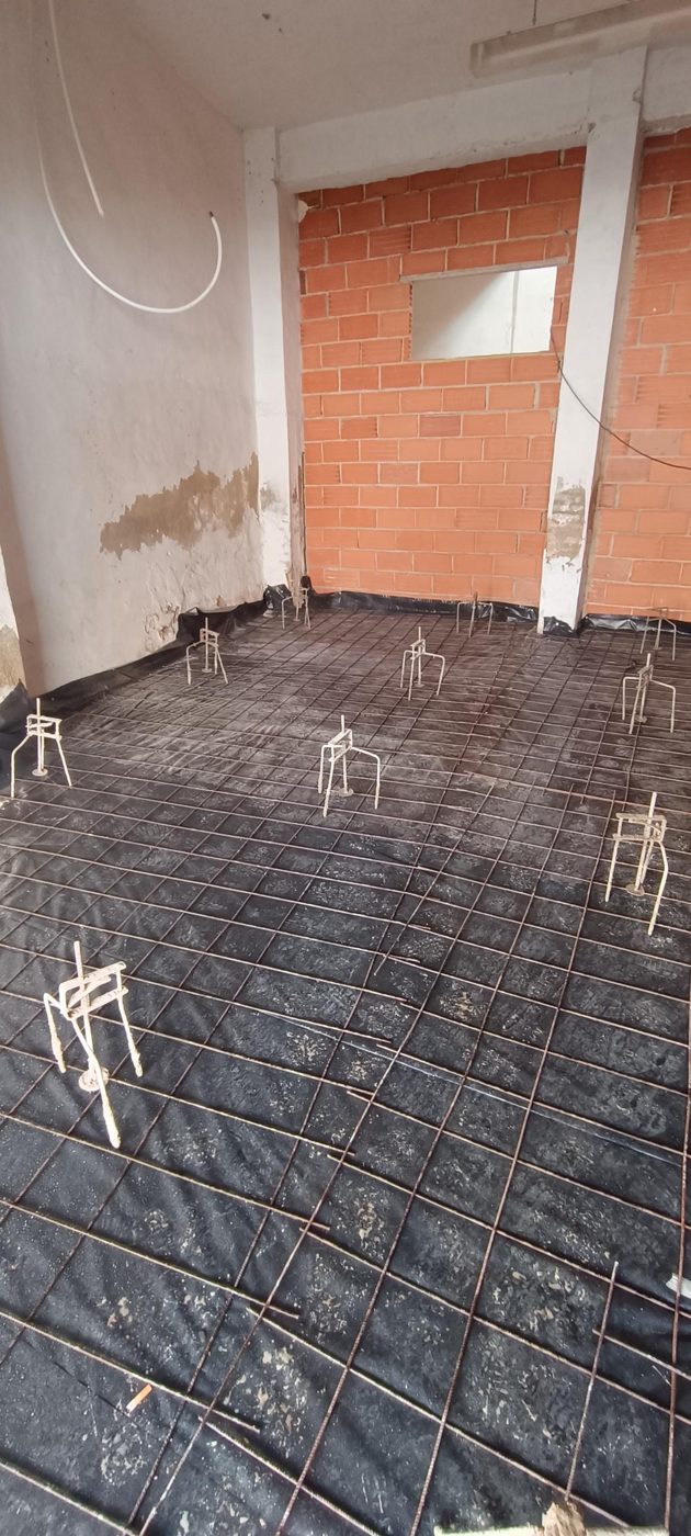 Cocina y comedor durante la obra